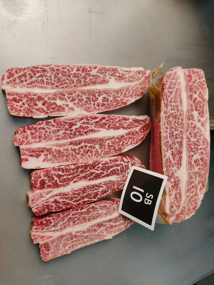 金產直 · SANCHOKU PURE WAGYU · 修清去骨牛小排實切