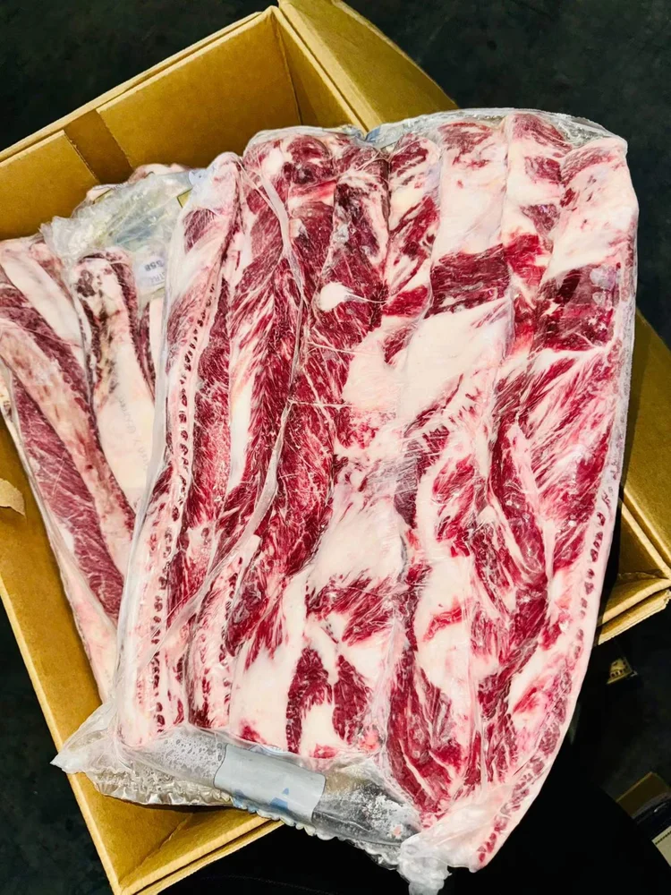 肋間肉・長い規格 · 取扱い資料の実物写真
