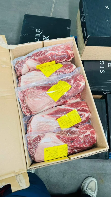 DIAMANTINA ANGUS · 板腱（牡蛎肉） · 签名版黑安格斯系列 · 整箱