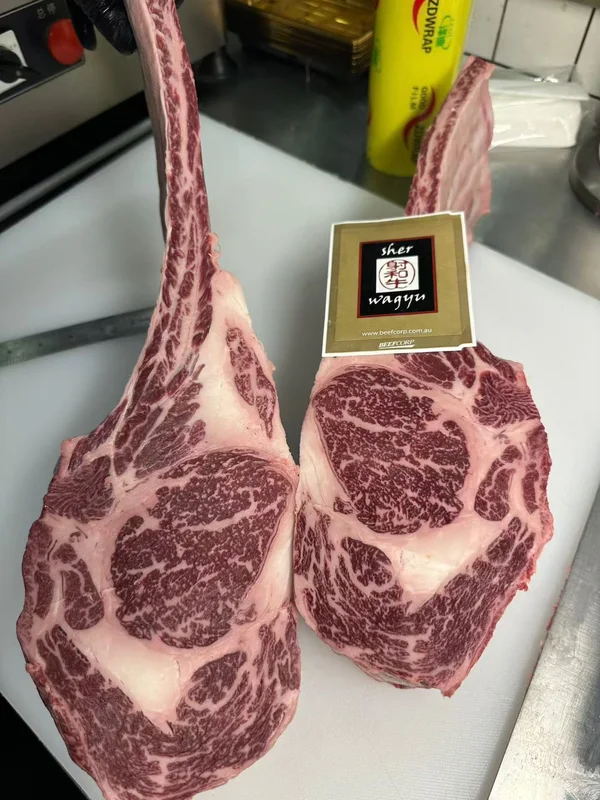 SHER WAGYU · 战斧 · 实切切面