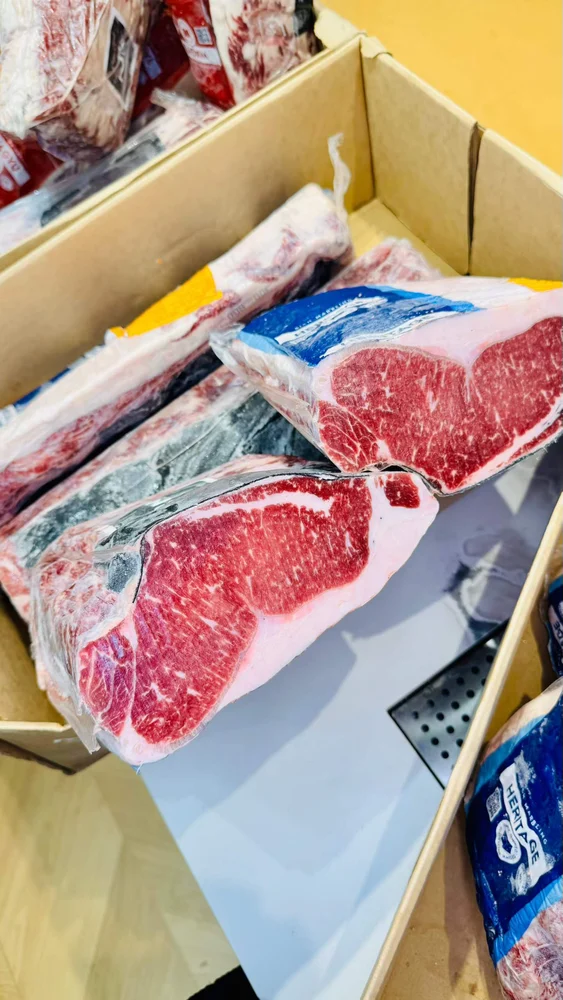 SANCHOKU HERITAGE · F1 WAGYU SB2–3 · 資料圖 1